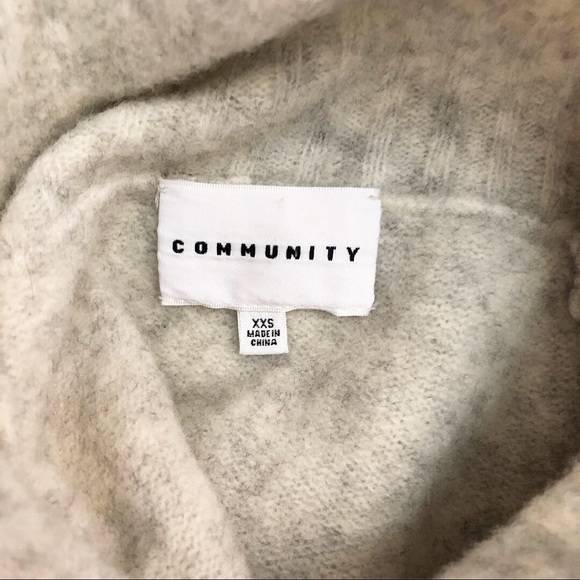 SOLD 🖤Aritzia Community Plutarch Turtleneck swea - Picture 7 of 8